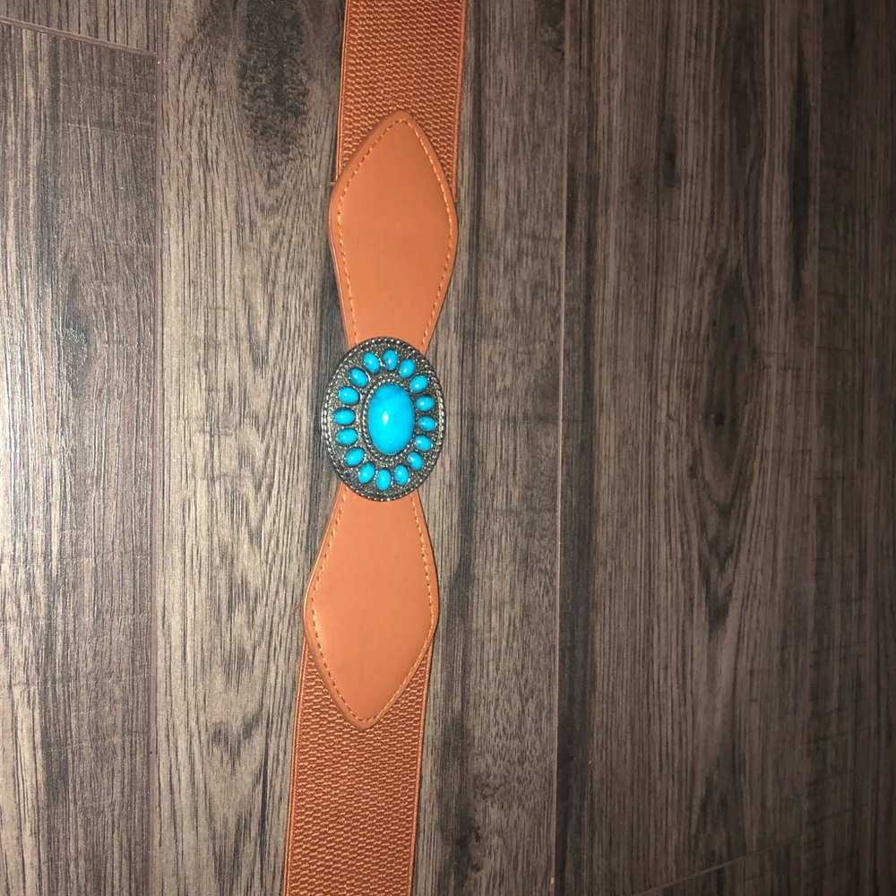 BELT - Picture 3 of 4